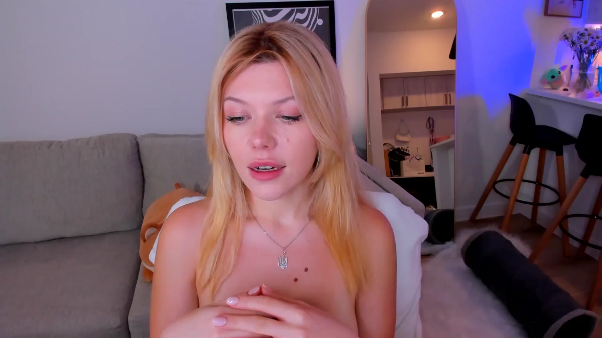 Just_Vi video thumbnail