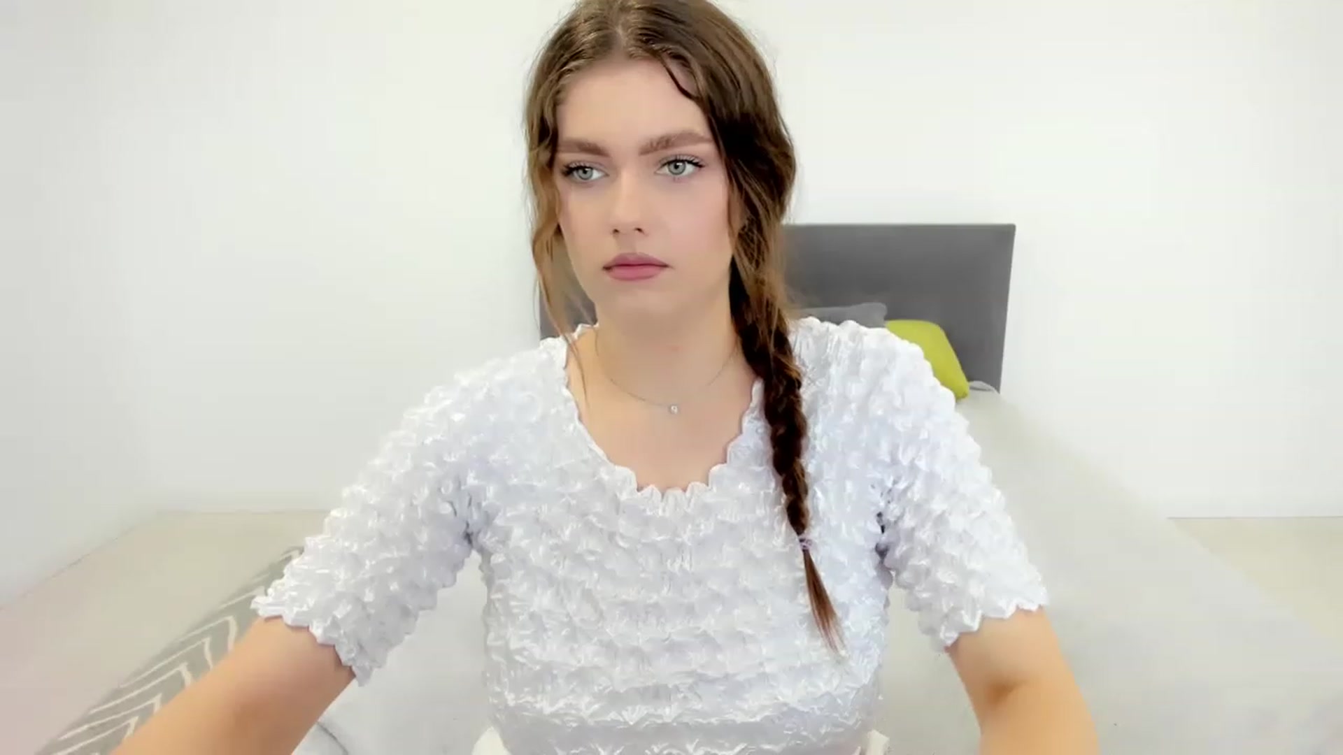 VickiVong video thumbnail