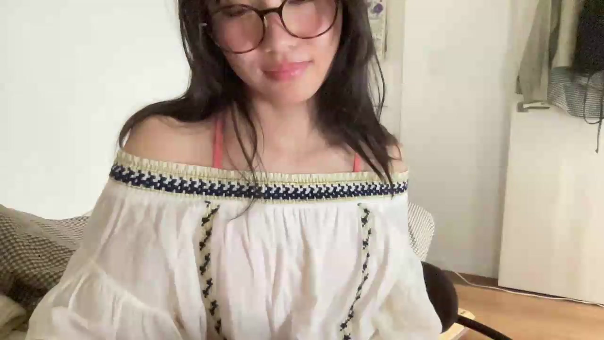 Otochan video thumbnail