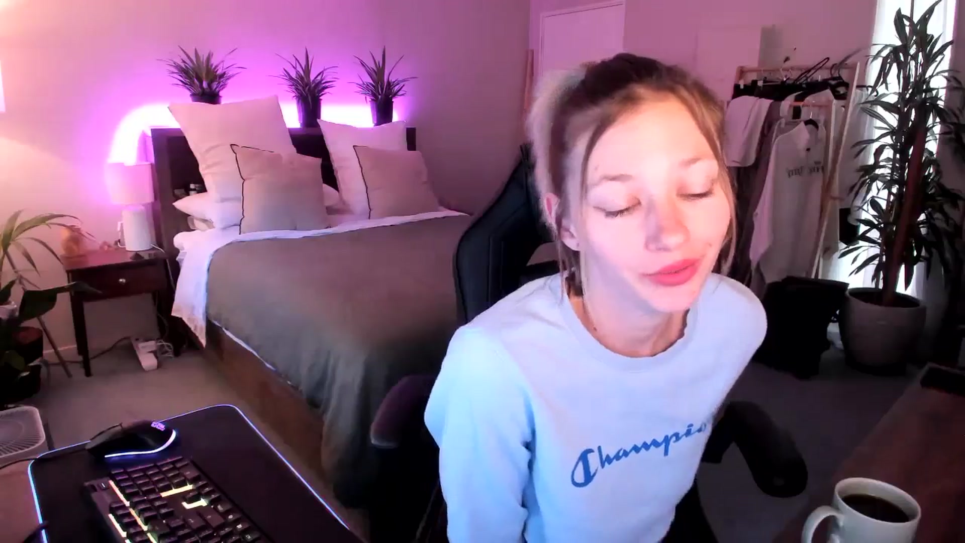 Alice_NZ video thumbnail