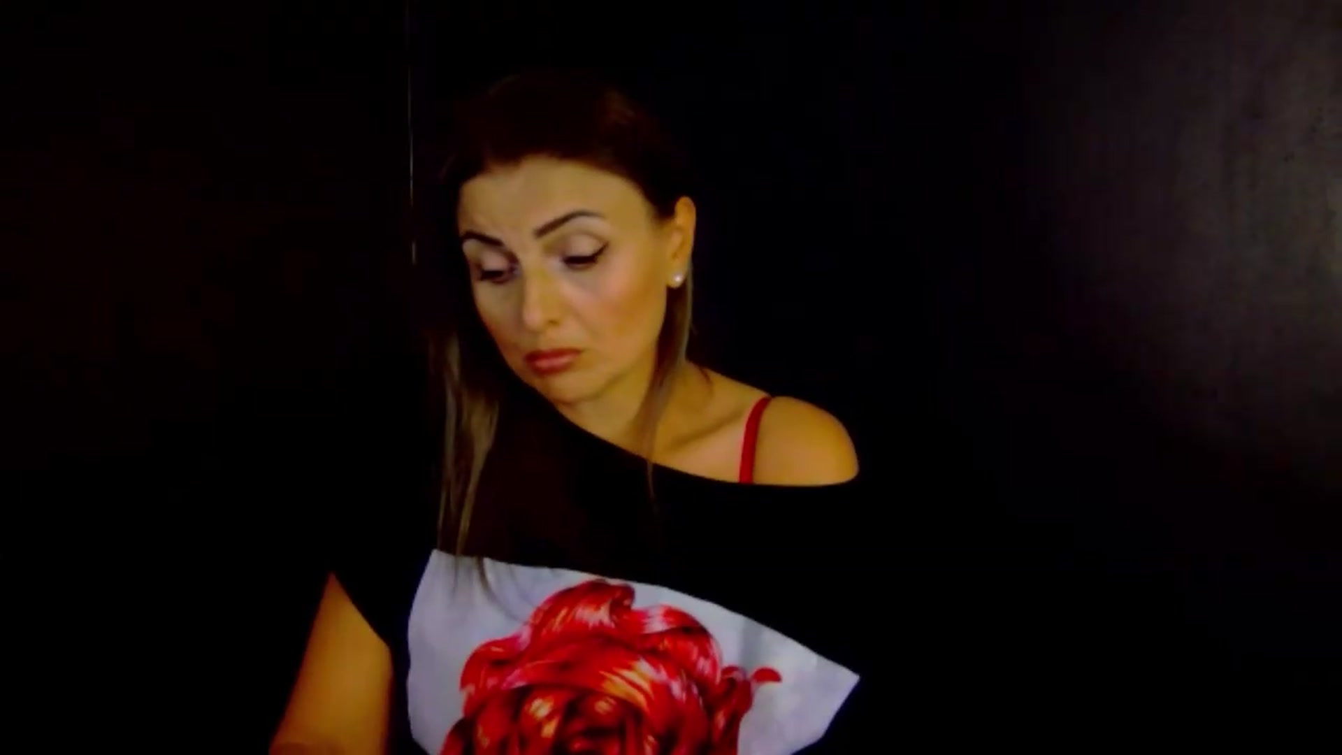 OlivyaMoon video thumbnail