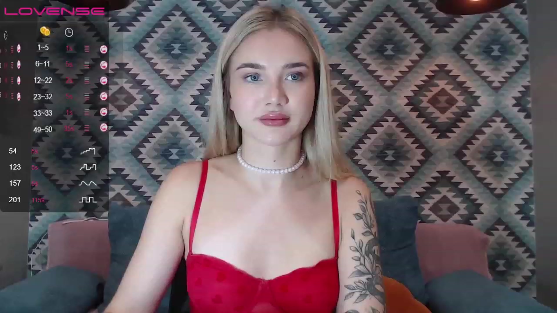 HolyMeow video thumbnail