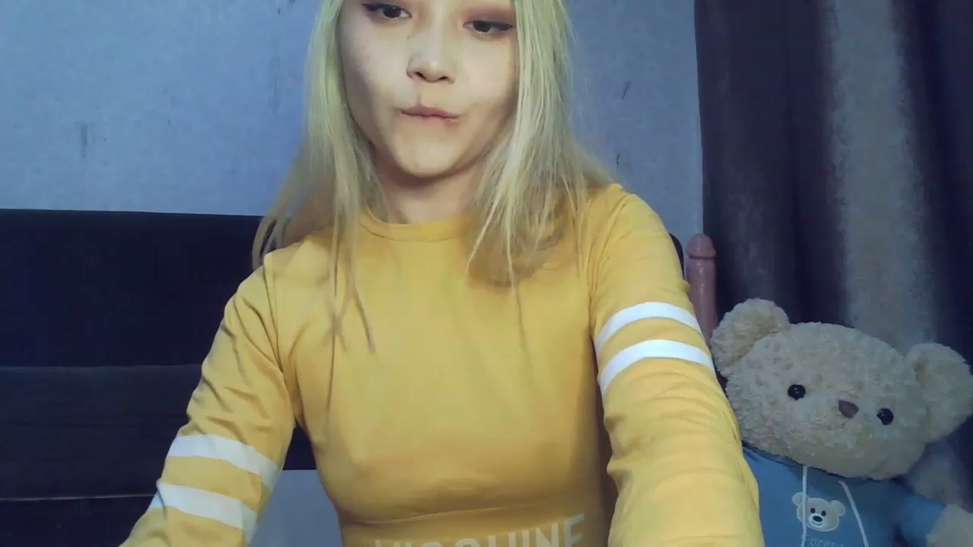 SchoolGirl_69 video thumbnail