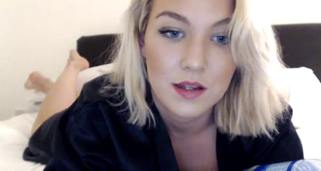 UKBLONDEA video thumbnail