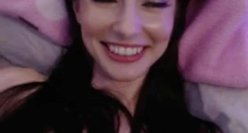 Miqote video thumbnail