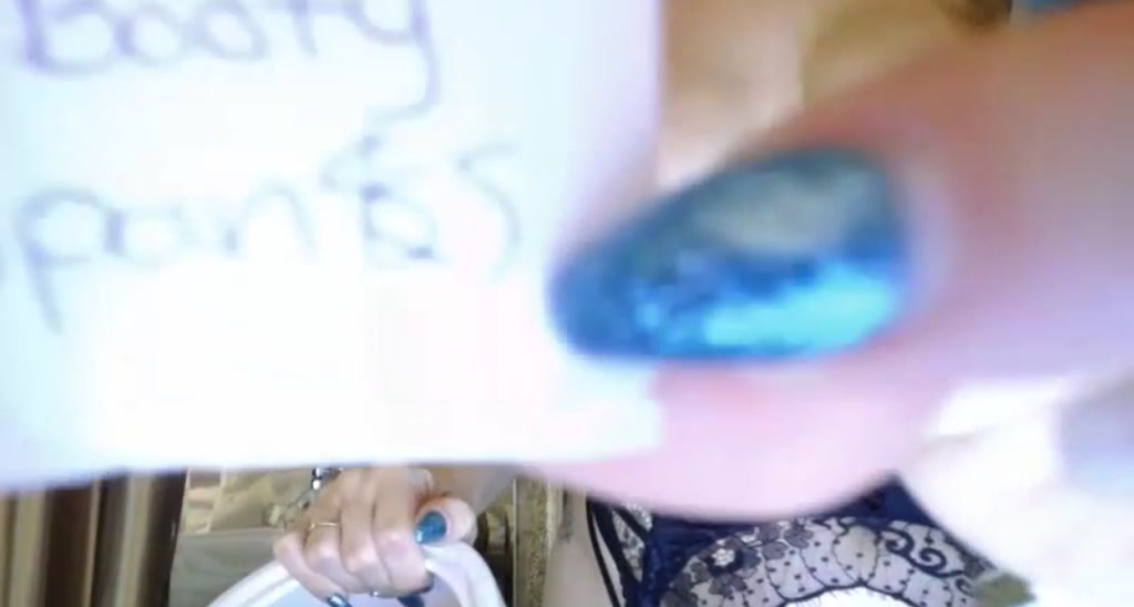Skye_Evans_ video thumbnail