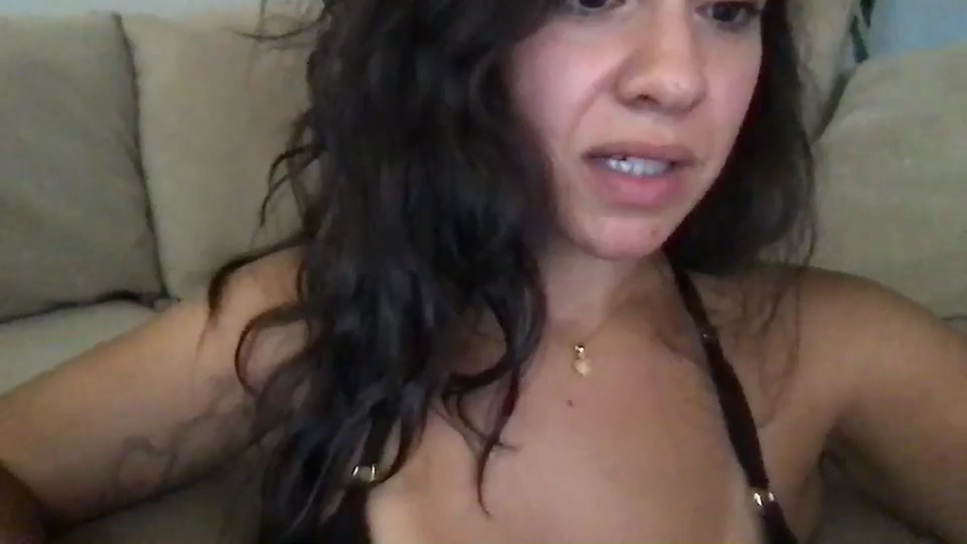 pineappsauce video thumbnail