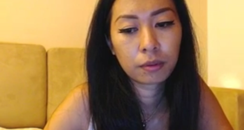 RedAsianApple video thumbnail