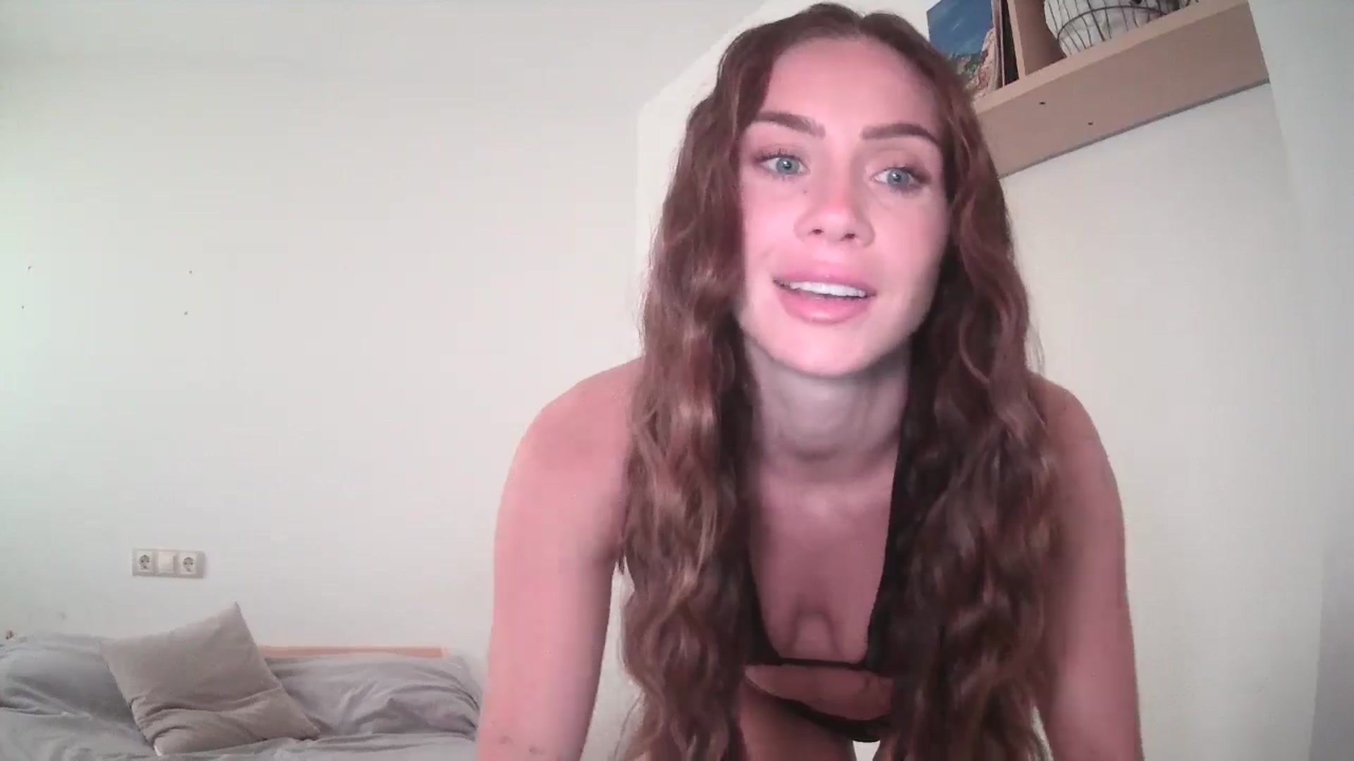 English_Lola video thumbnail