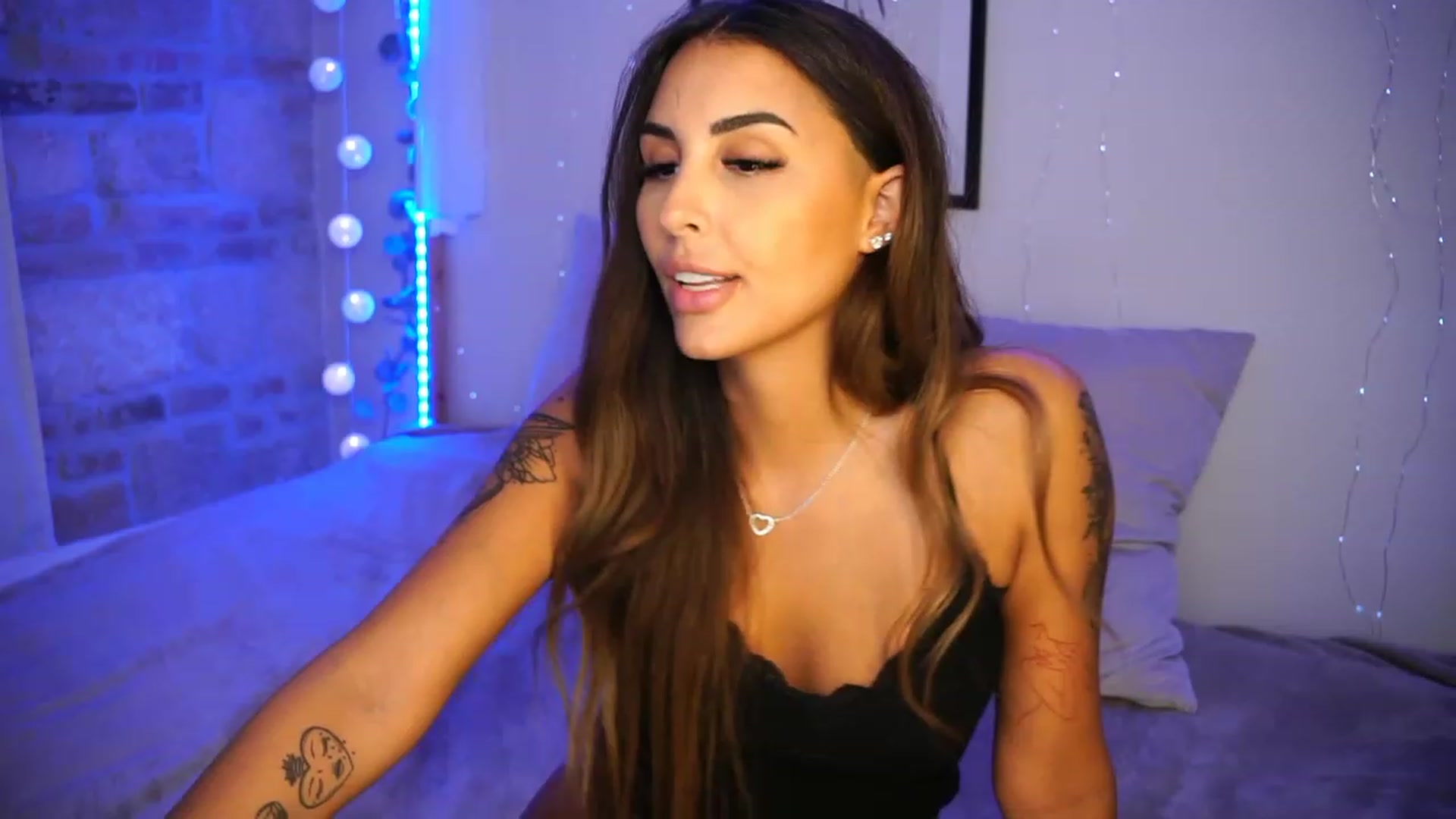 Lisamelow video thumbnail