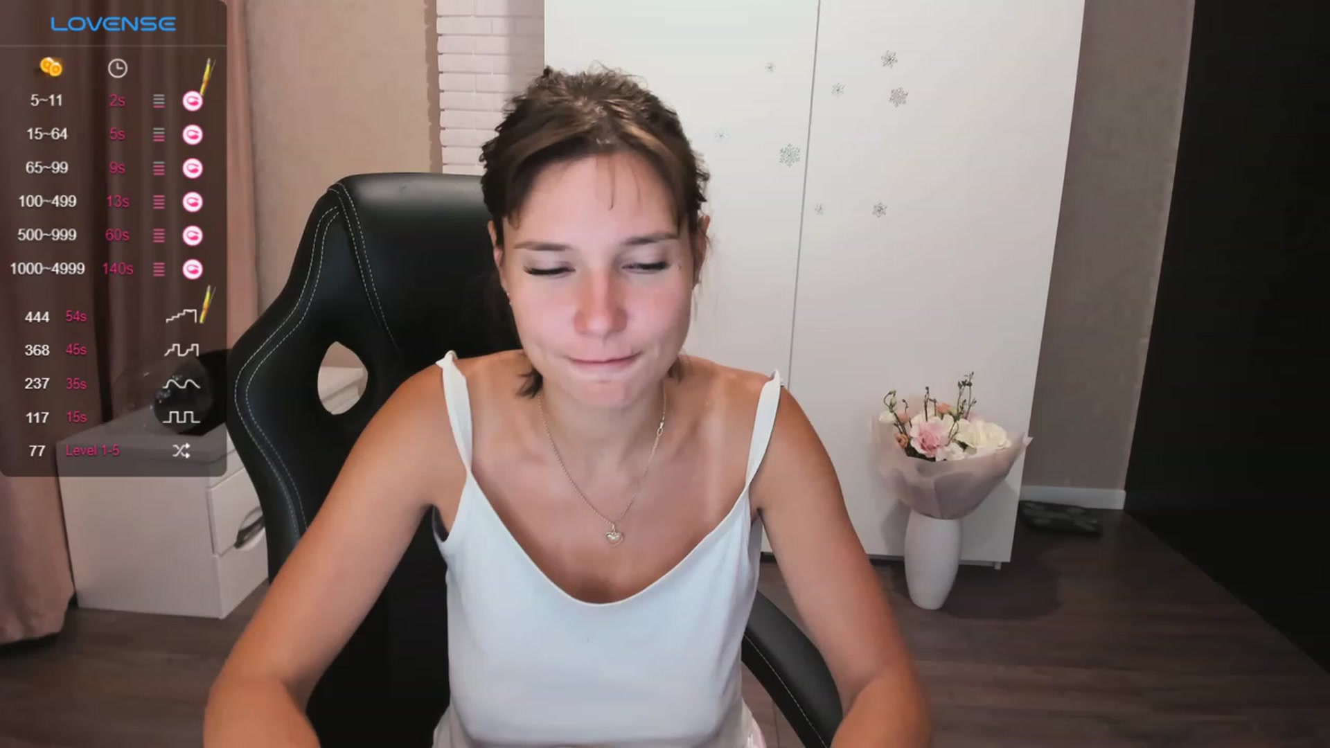 HollyMollyy video thumbnail