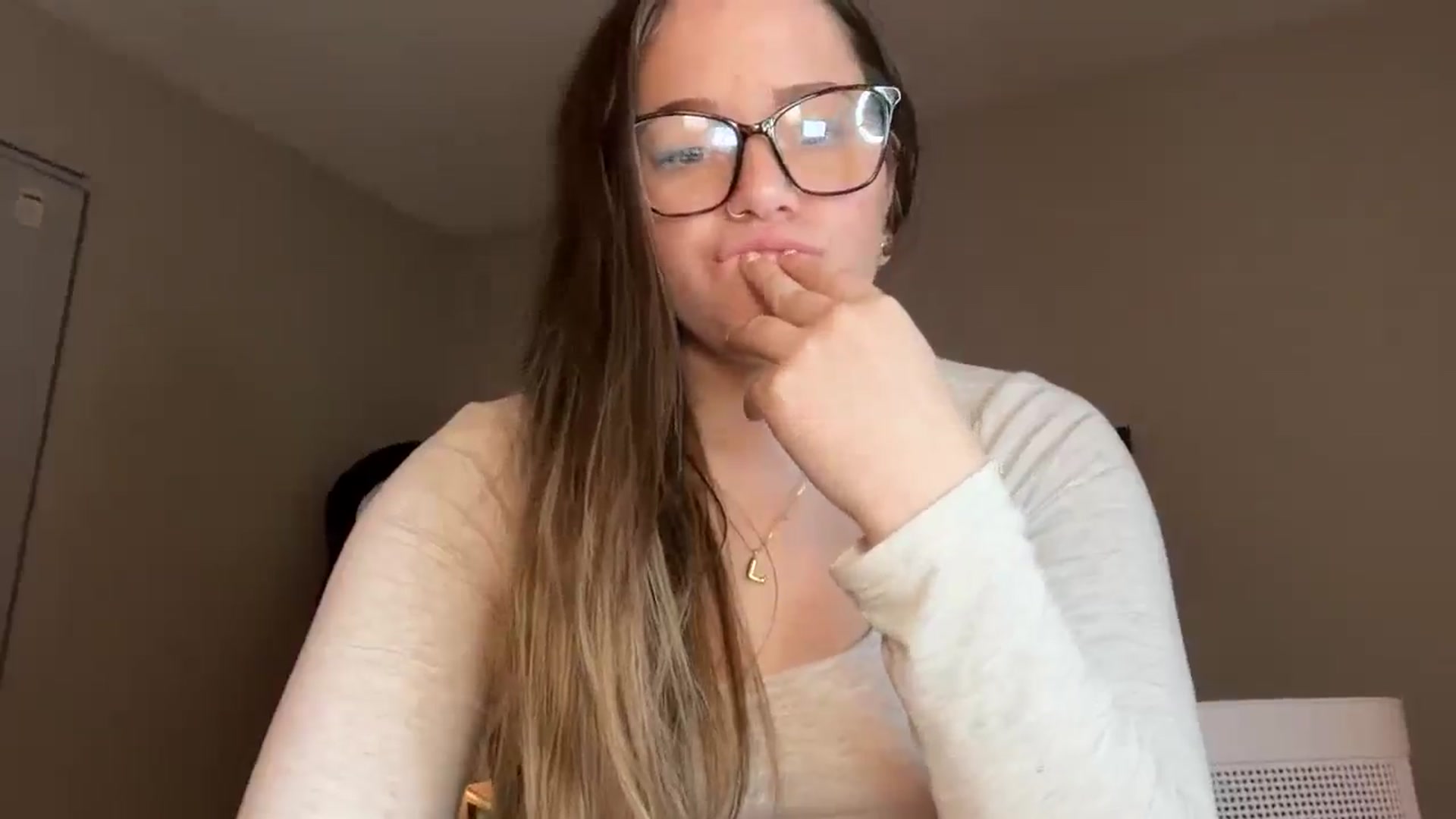 Madisonfoxx69 video thumbnail