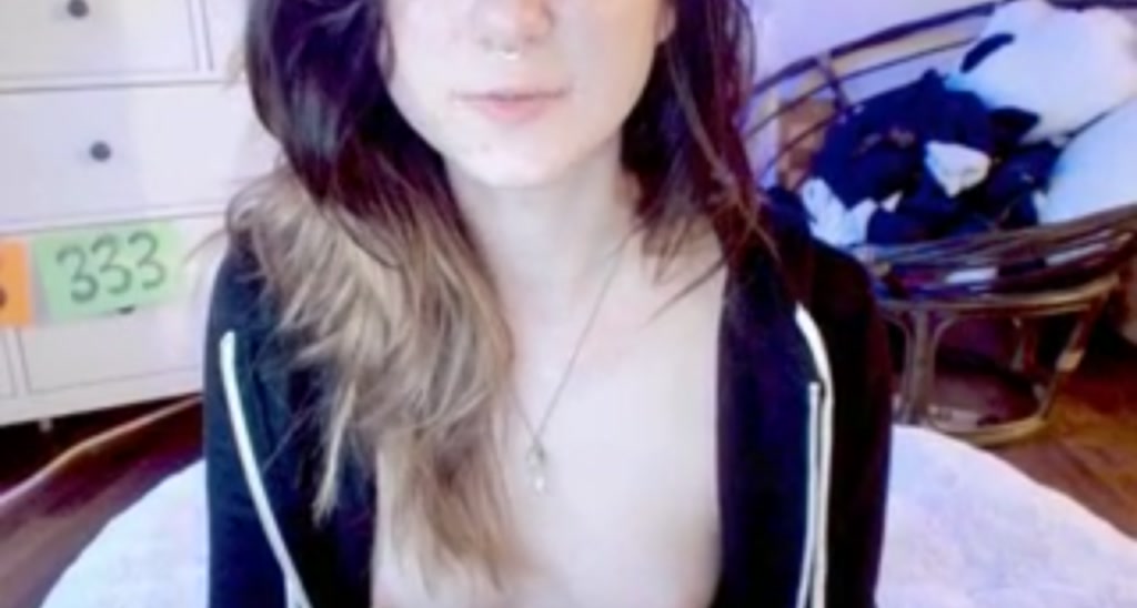 MissAshe video thumbnail