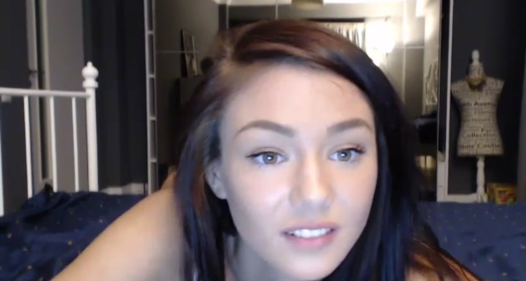 Yveline video thumbnail