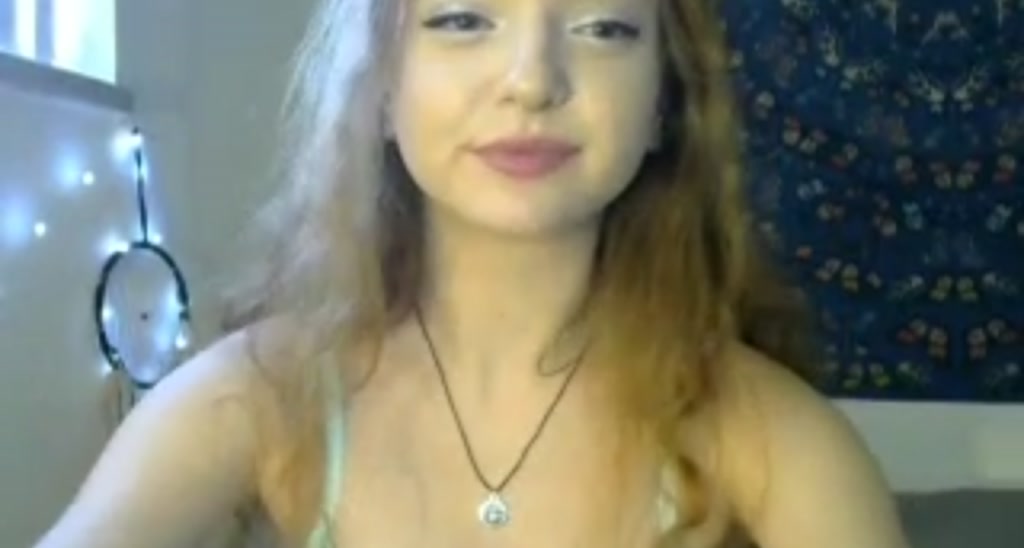 Fionathafox video thumbnail