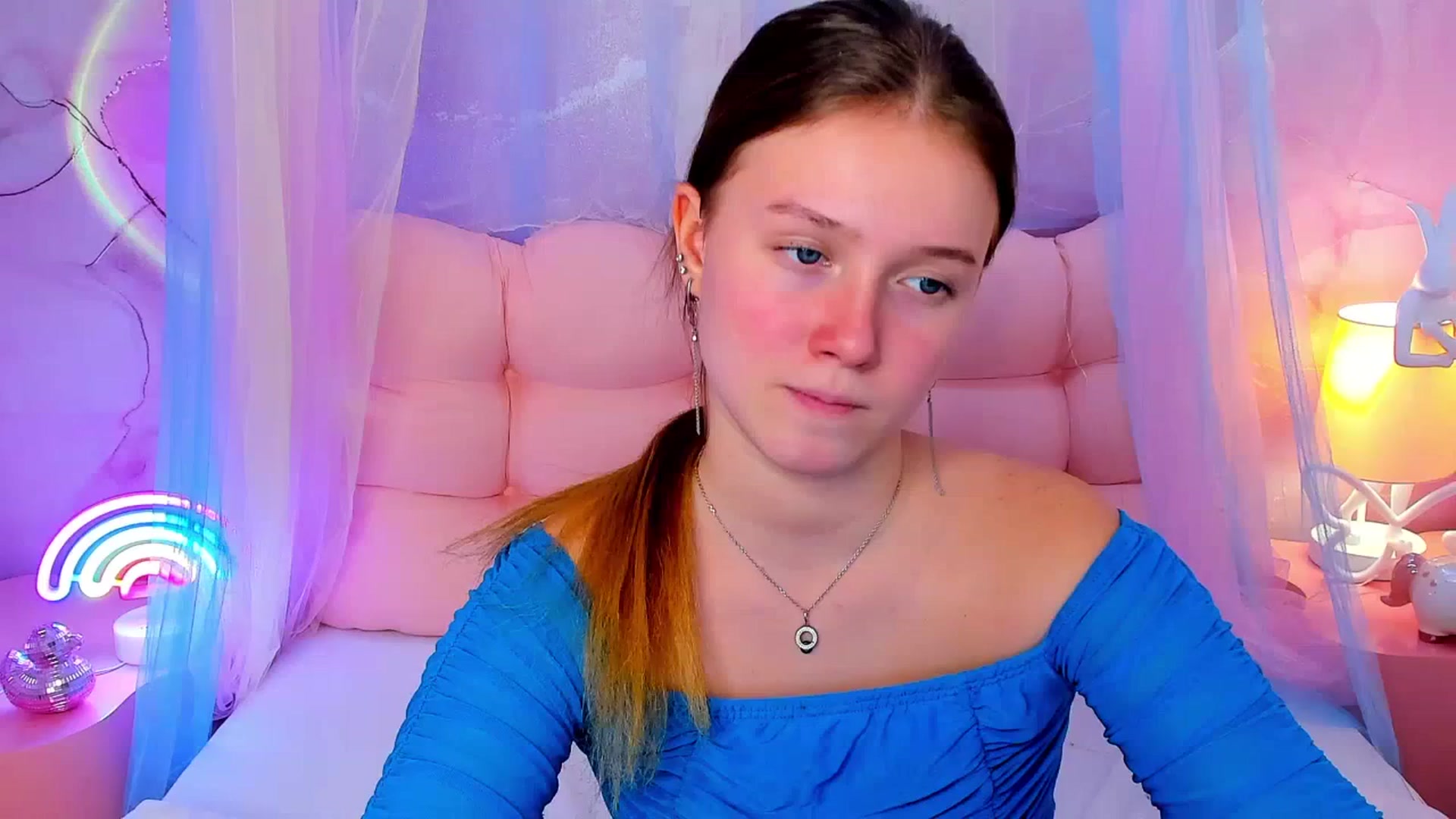 Beatrizz video thumbnail