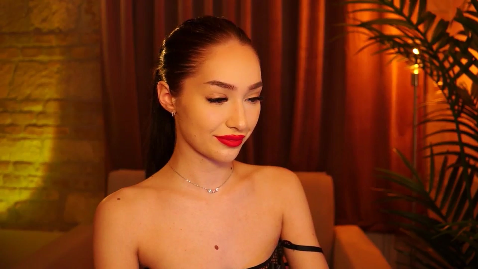 blackbee video thumbnail