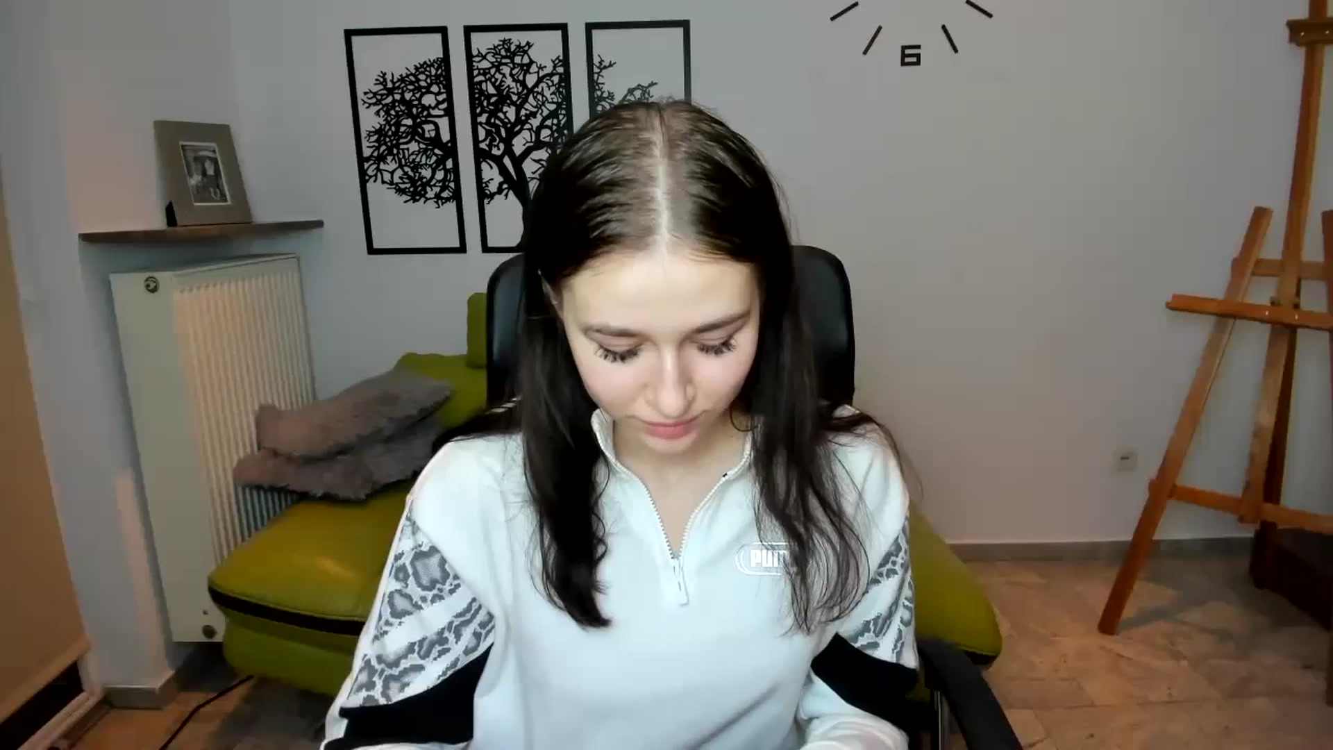 SsweetPeaches video thumbnail