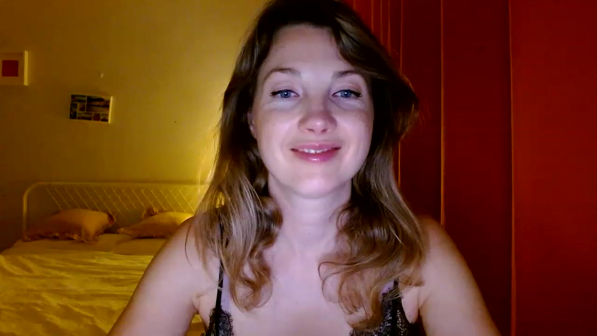 HappyAlise video thumbnail