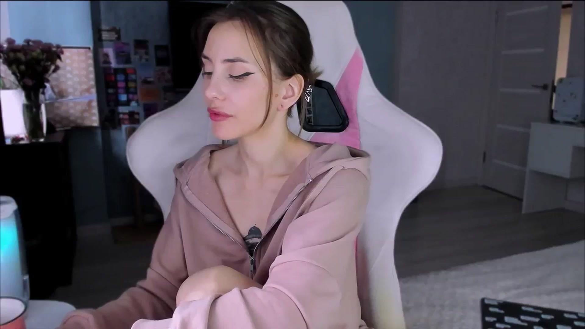 Space_Eva video thumbnail