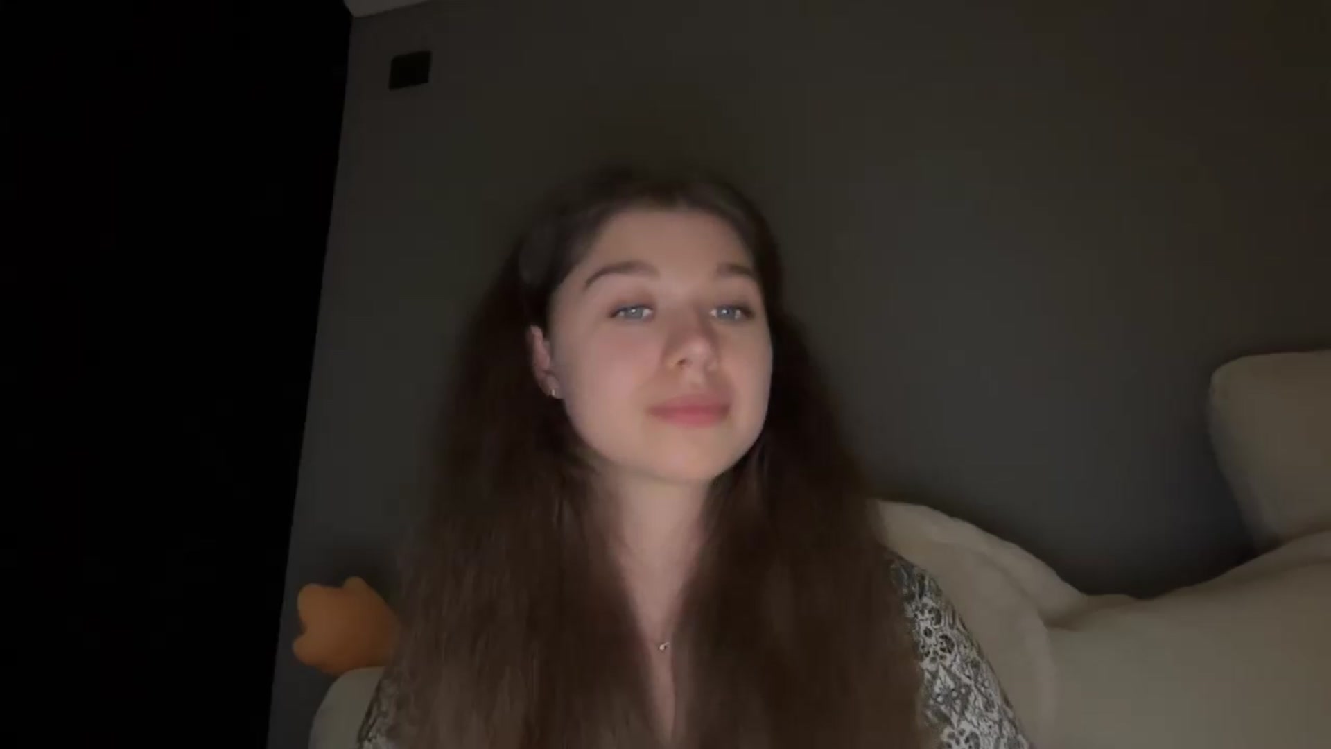 JewelReigns video thumbnail