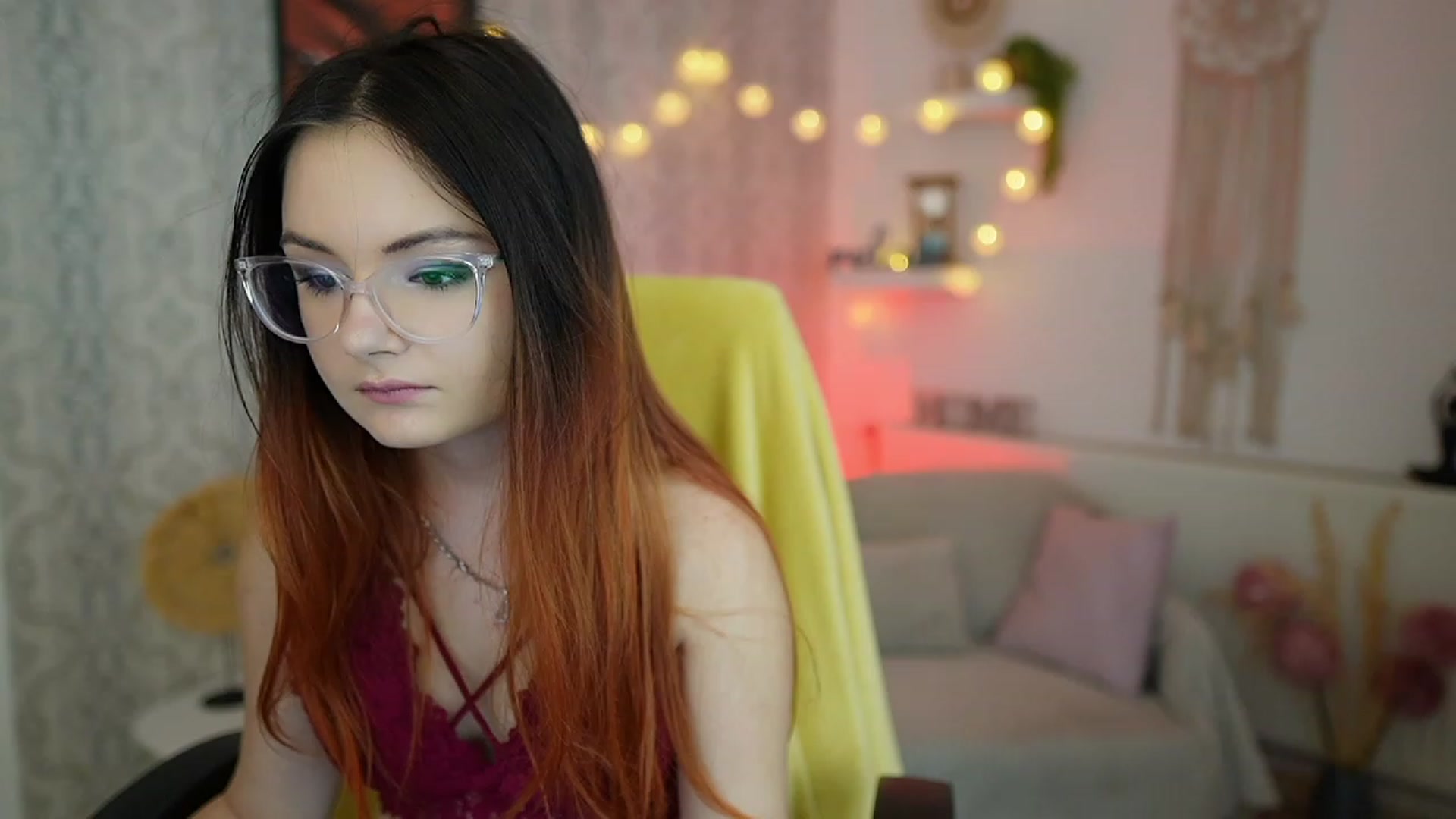 Hazel_Moore18 video thumbnail