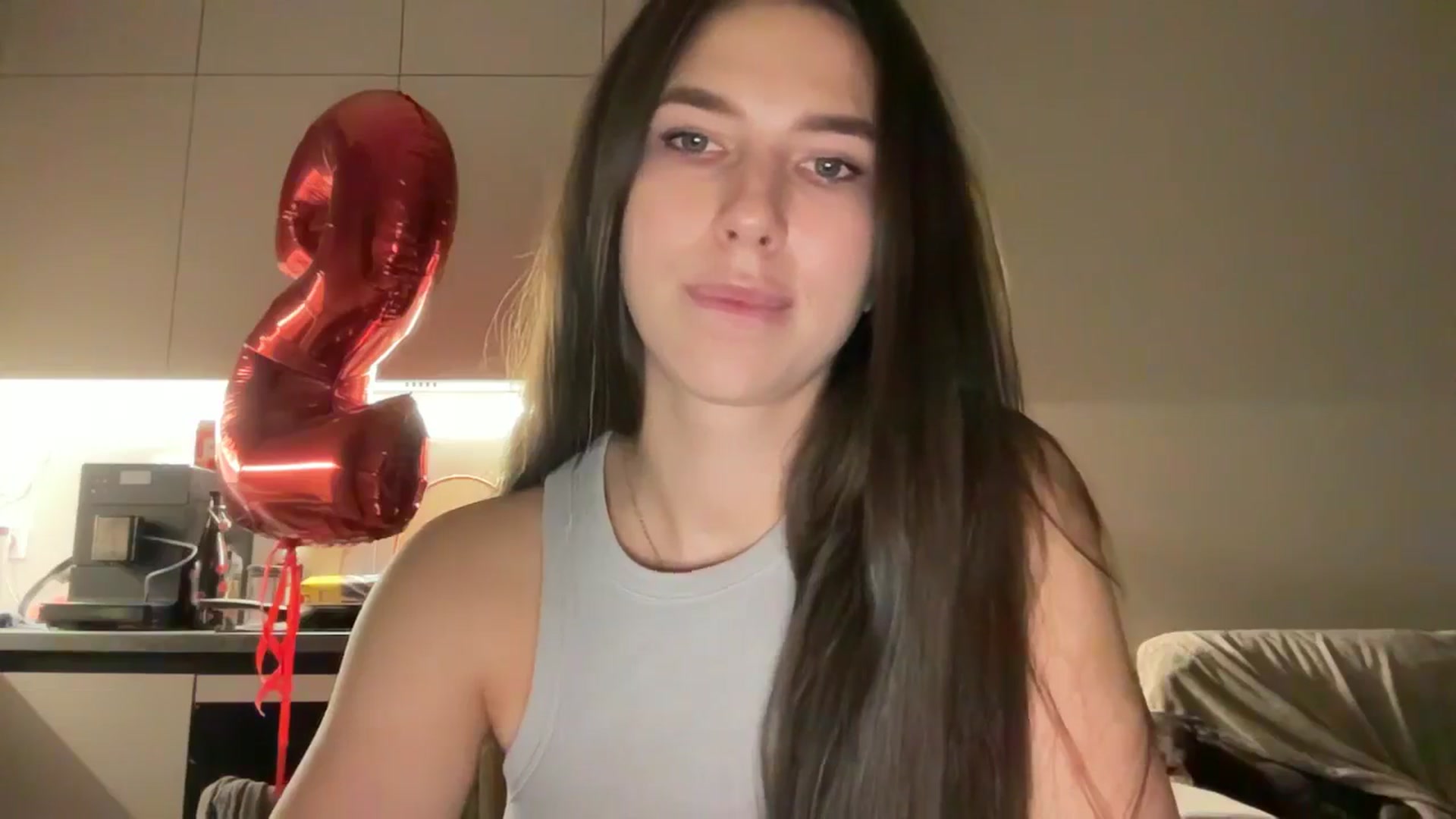 kissfreeze video thumbnail