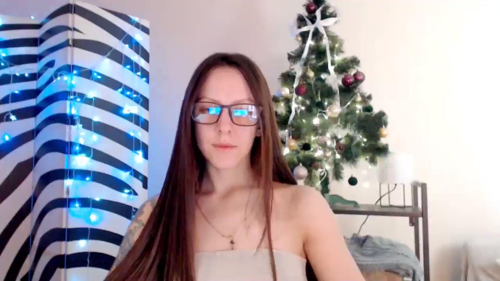 BareflySi video thumbnail