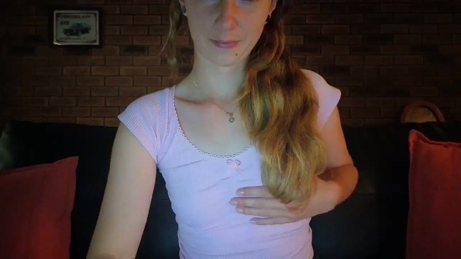 SurfyChick video thumbnail
