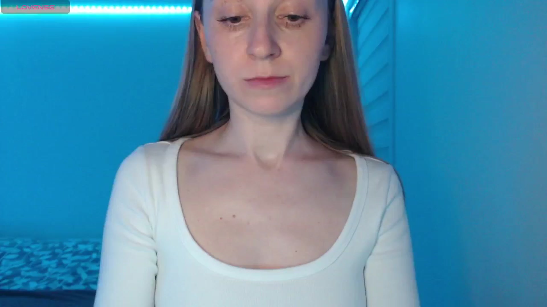 PetitAnge_ video thumbnail