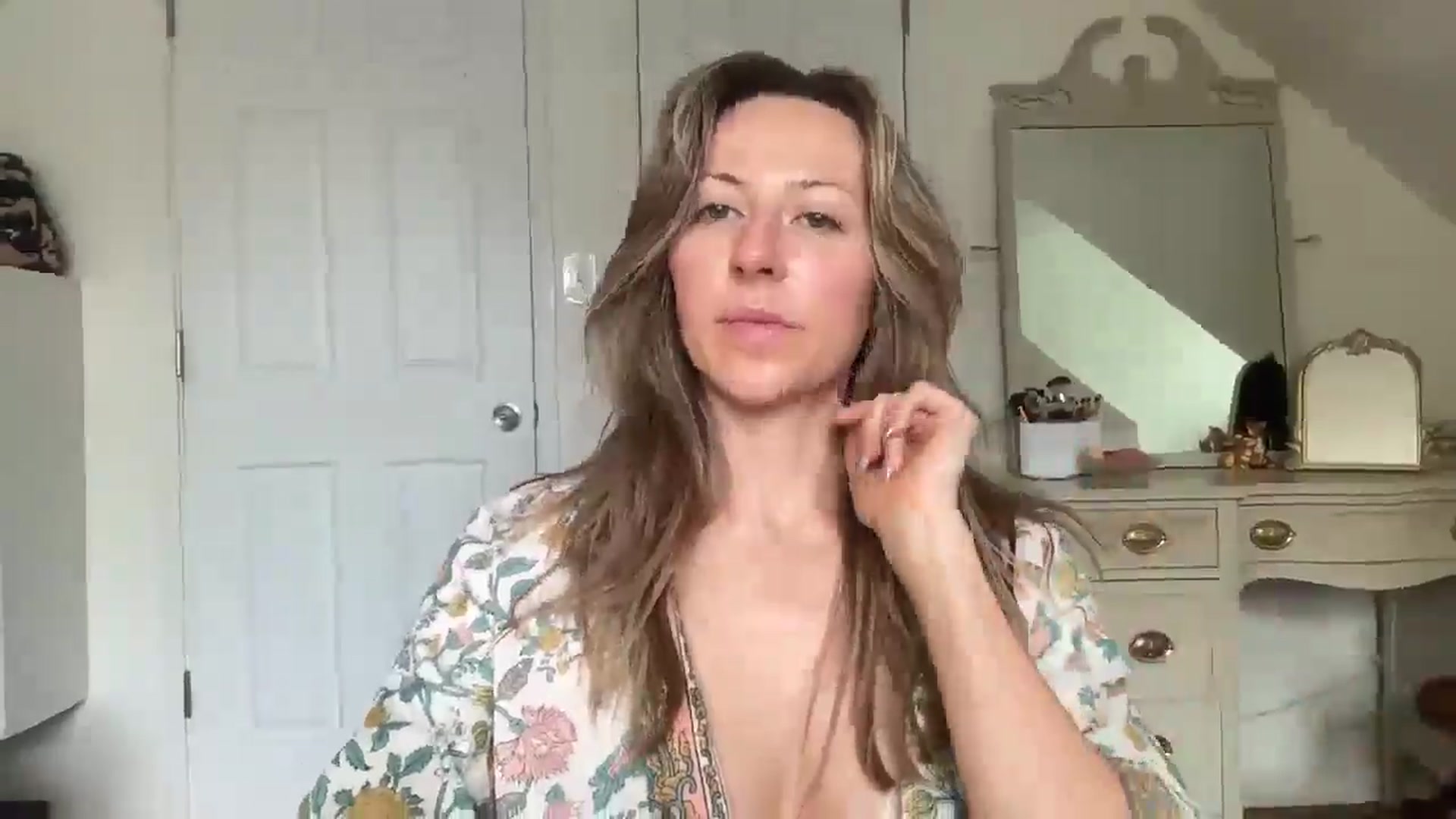 bellabaxxxter video thumbnail