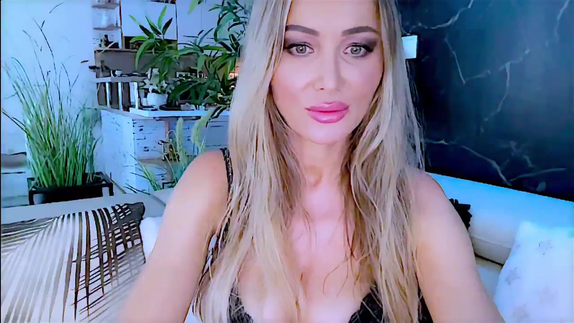 Diana_Doll video thumbnail