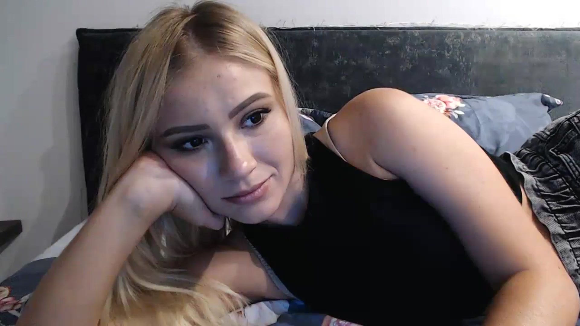 fiancee video thumbnail