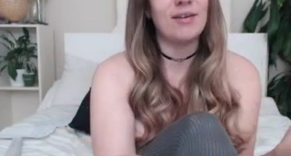 HollyWould_x video thumbnail