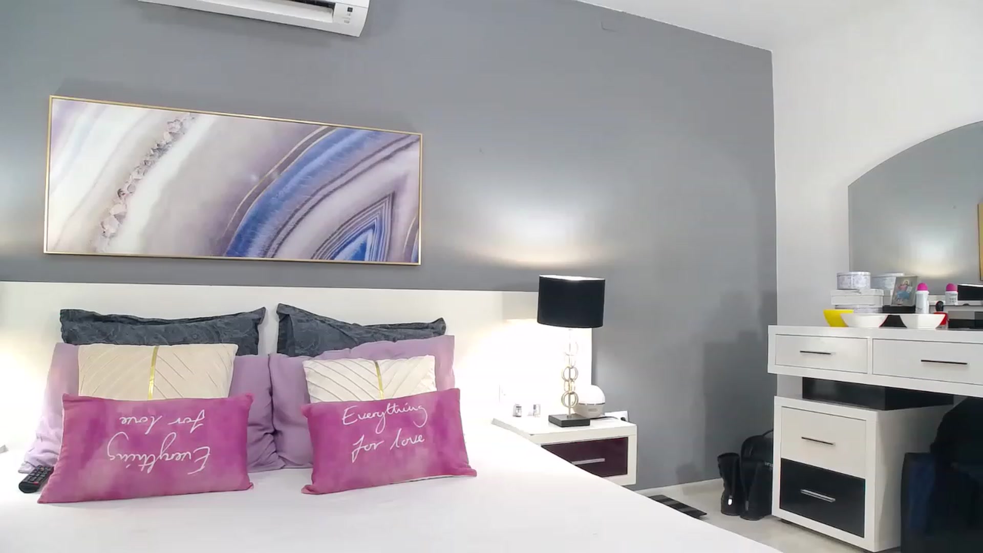 Sophiejoulia video thumbnail