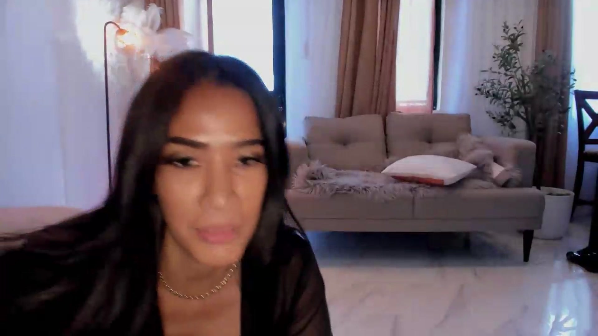 ExoticQueenXXX video thumbnail