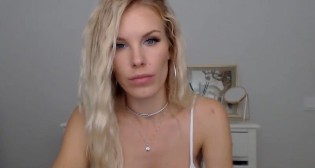 StunningAna video thumbnail
