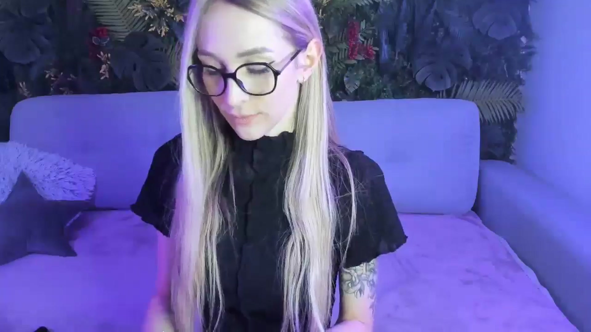 Horny_Blond video thumbnail