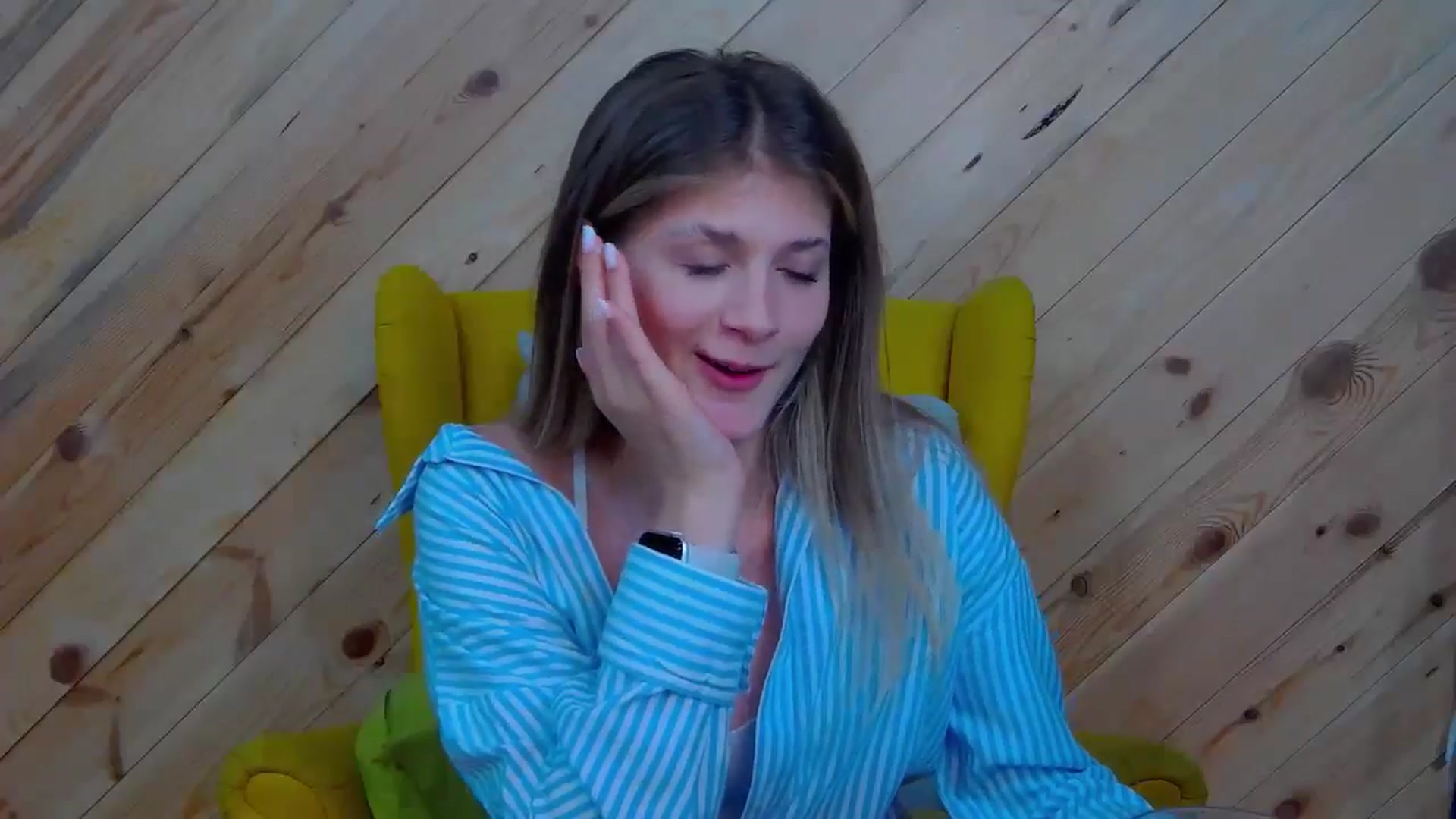 LeslieKat video thumbnail