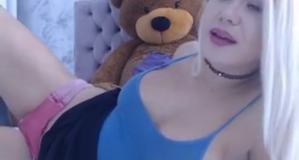 LittleNymphh video thumbnail