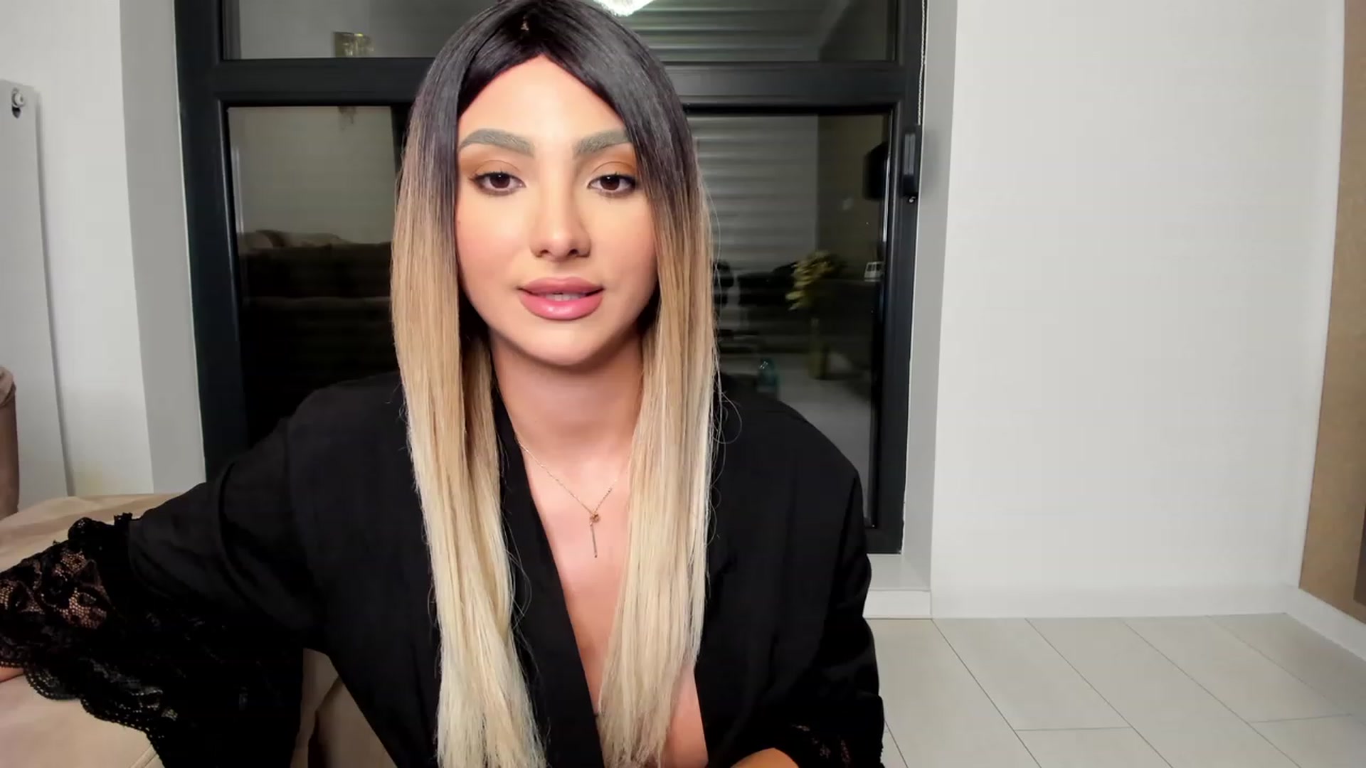 HONEY_A video thumbnail