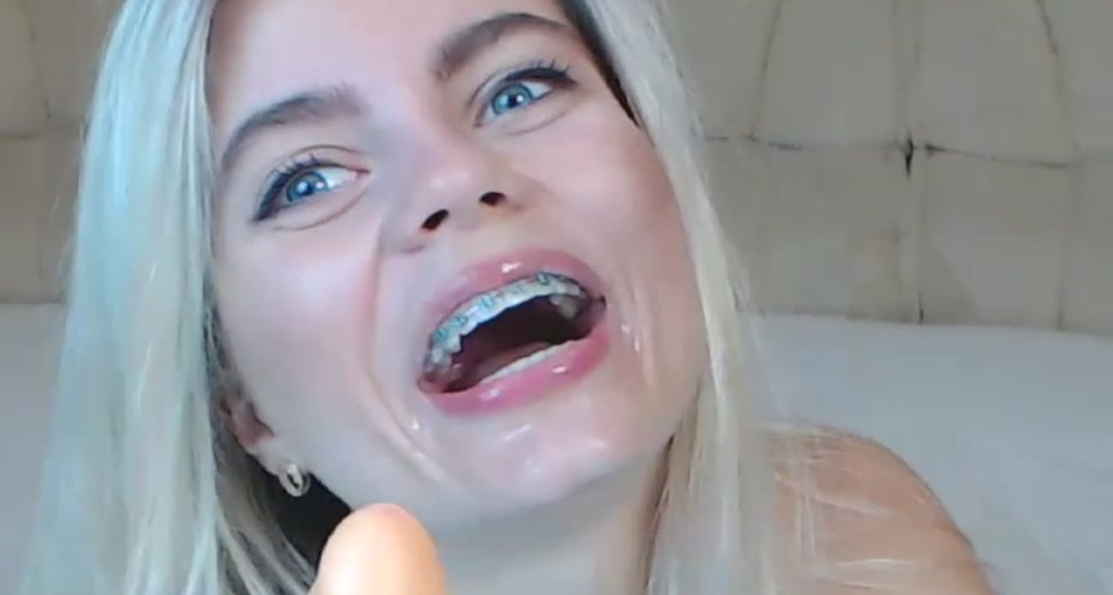 AleksisFrost video thumbnail