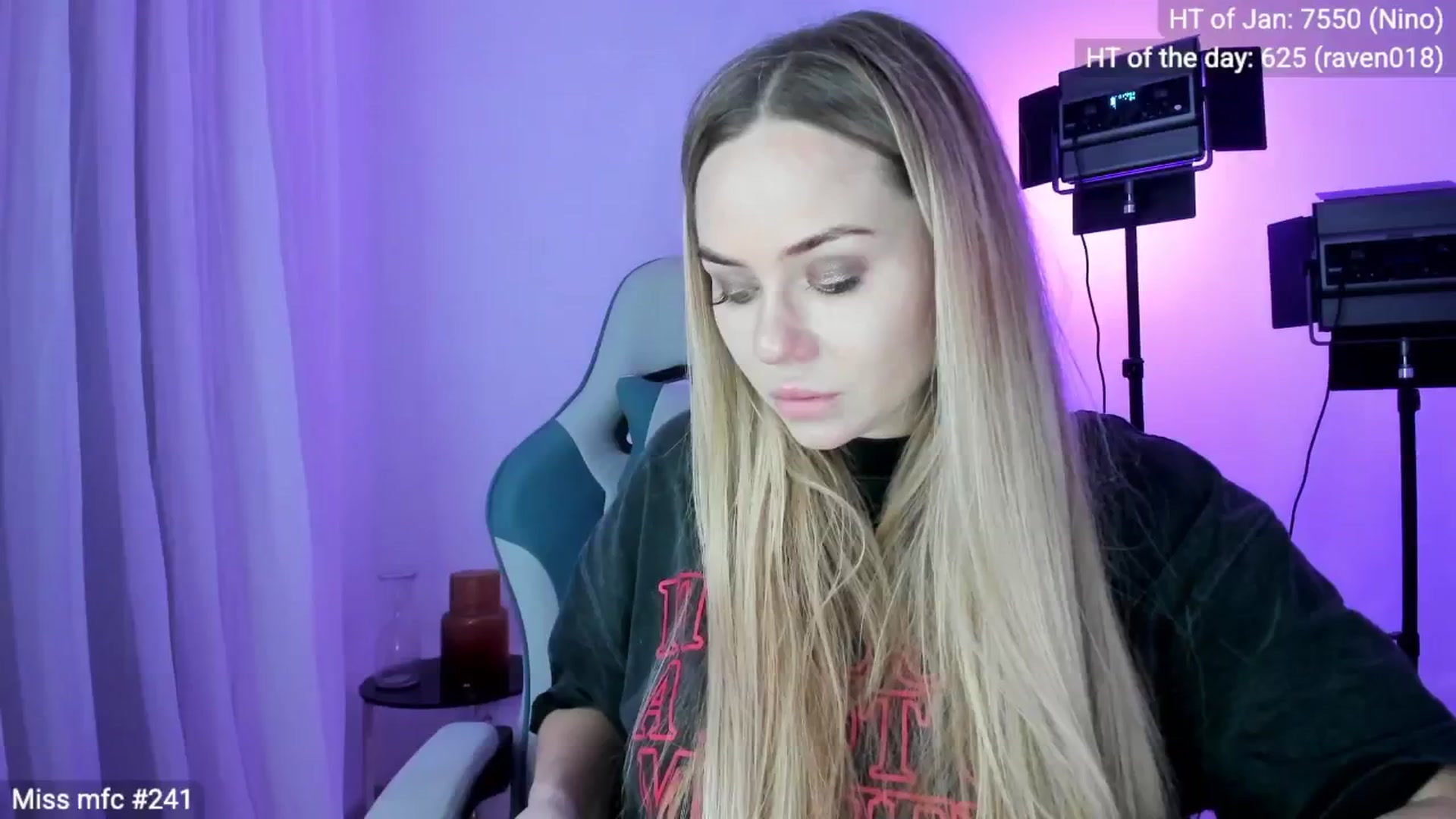 Linda_0nline video thumbnail