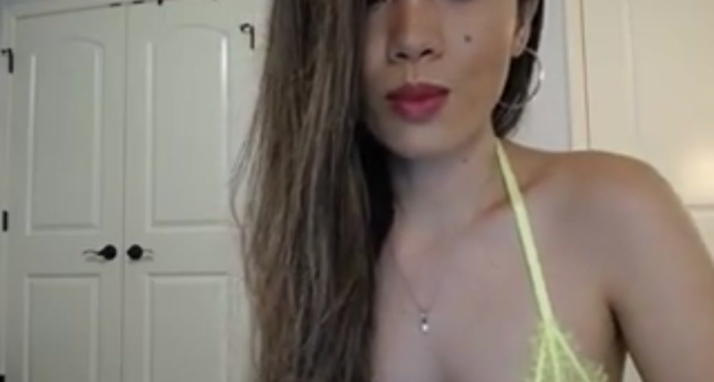 AsianLuv_4U video thumbnail