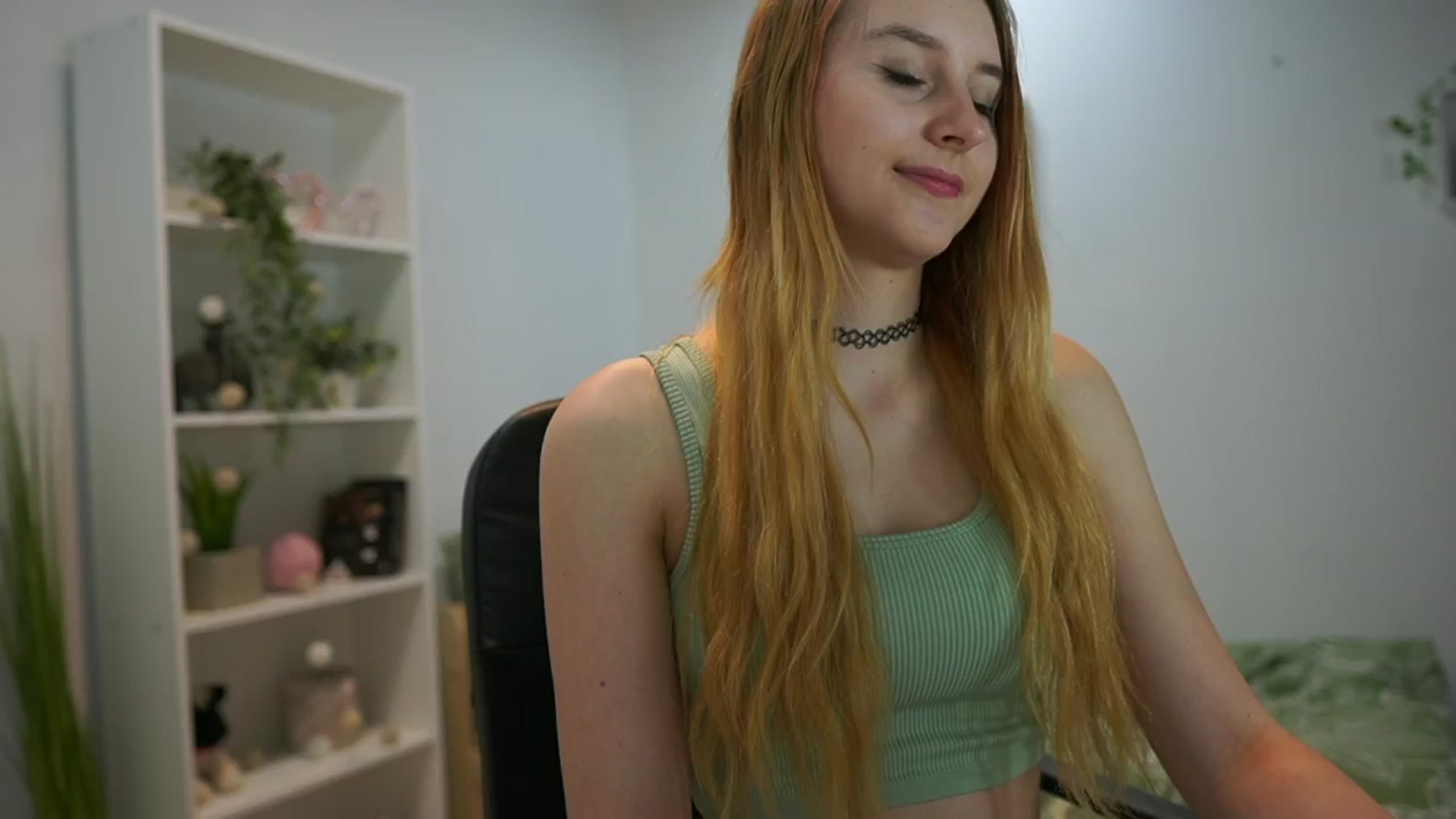 Katei_England video thumbnail