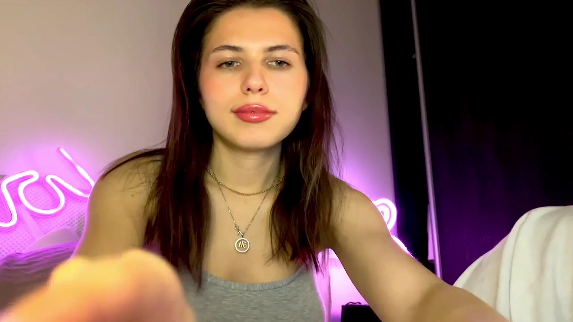 YourrrAngell video thumbnail