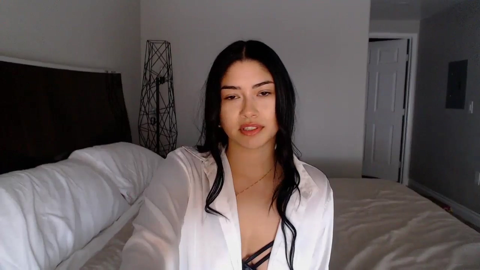YourGoddessLu video thumbnail