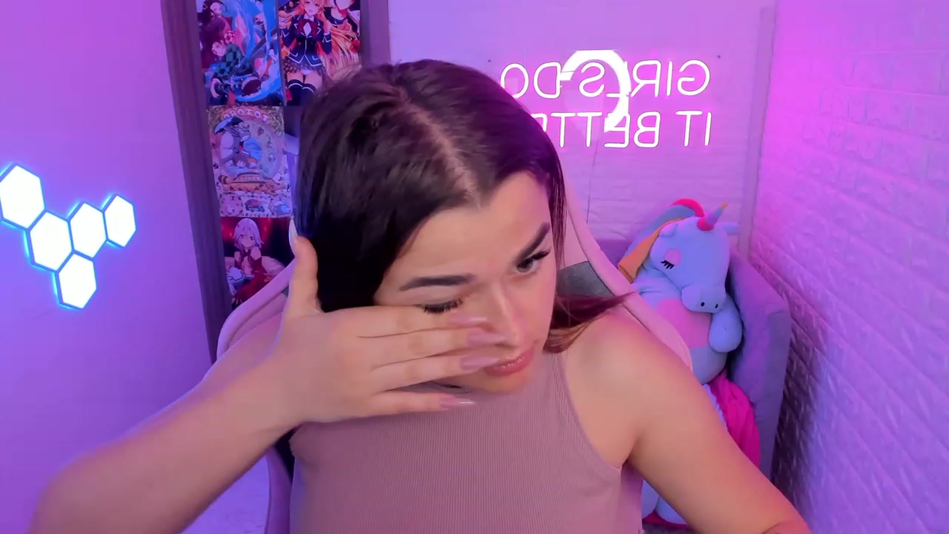 CrystalXX video thumbnail