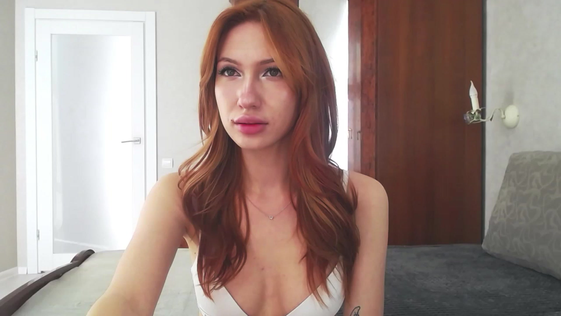 LovelyGin video thumbnail