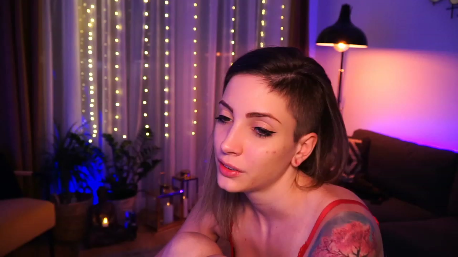 Kend_dall video thumbnail